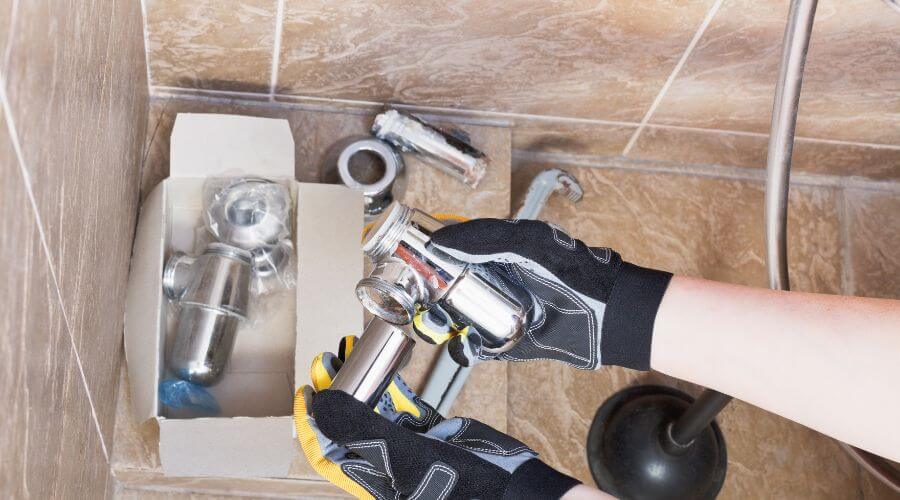 Professional gutter cleaning in Byromville, GA